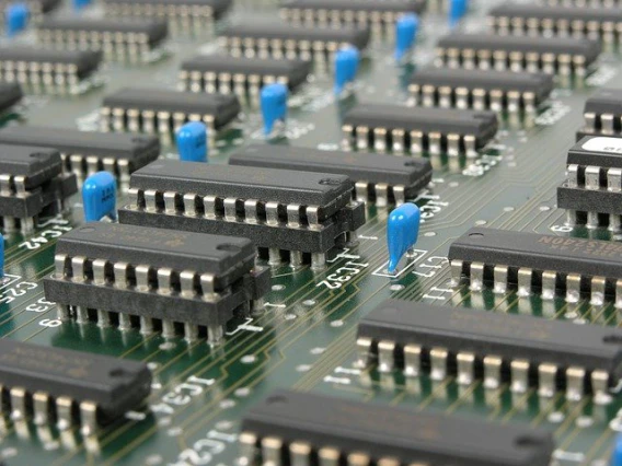 Recyclage composants informatiques DEEE